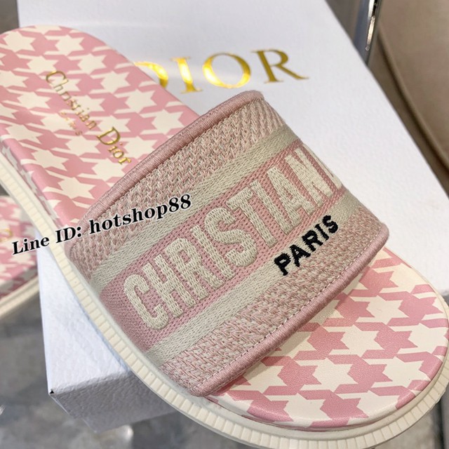 Dior迪奧新款女士一字拖 厚底電繡拖鞋 “CHRISTIAN DIOR”標誌刺繡 dx2298